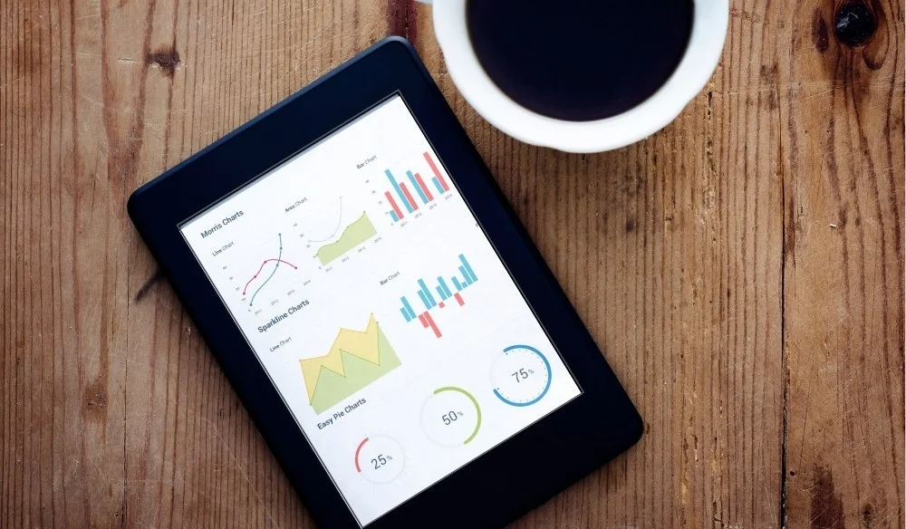 Illustration ebook - Article Lead magnet et Inbound marketing pour le BtoB - conseil d’experte consultante marketing digital